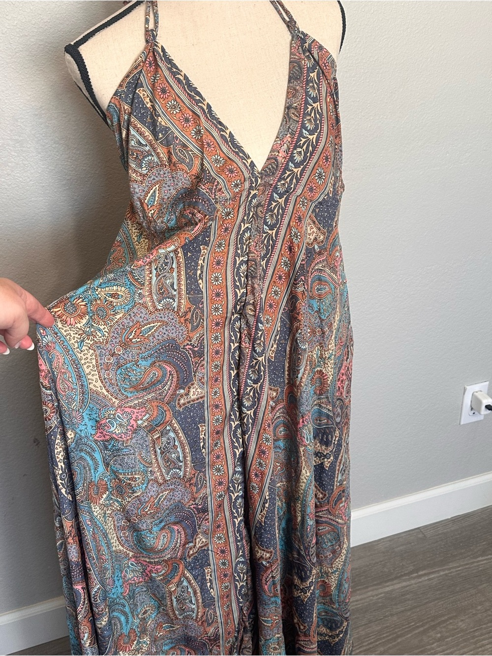 Paisley Halter Maxi Dress in Multi-Color Adjustable Straps One Size - Picture 2 of 4